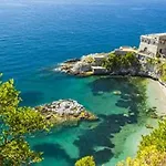 L'isola Di Gaia كروتوني